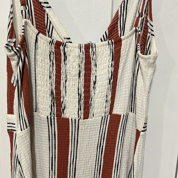 Live Tree Ribbed Midi Dress - Picture 7 of 9